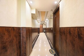 Fabhotel Buland Plaza