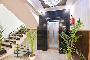 Fabhotel Buland Plaza