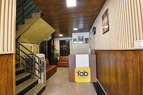 Fabhotel Buland Plaza