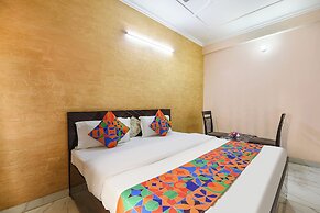 Fabhotel Buland Plaza