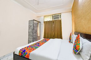 Fabhotel Buland Plaza
