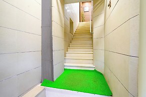 Fabhotel Rahat
