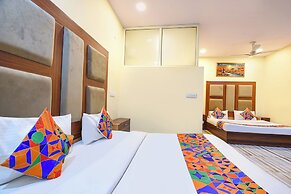 Fabhotel High View