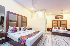 Fabhotel High View