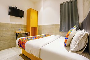 Fabhotel Sarah Inn