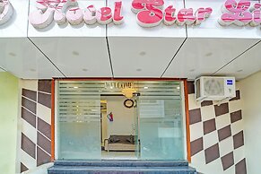 Fabhotel Starlight Inn