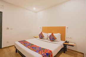 Fabhotel Cinco