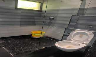 Fabhotel Azure I