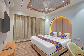 Fabhotel Raj Palace I