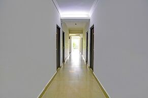 Fabhotel Tranquil Inn