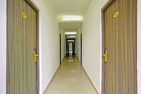 Fabhotel Tranquil Inn