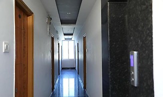 Fabhotel Athidhi
