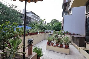 Fabhotel Siris 18