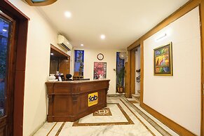 Fabhotel Siris 18