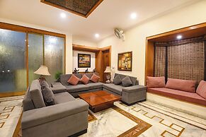 Fabhotel Siris 18