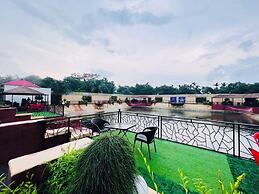 Shayan Resort