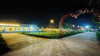 Shayan Resort
