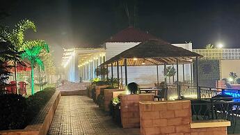 Shayan Resort