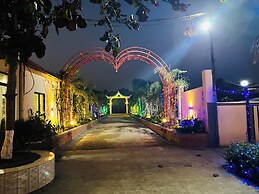 Shayan Resort