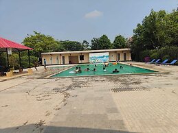Shayan Resort