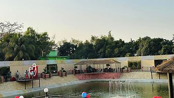 Shayan Resort