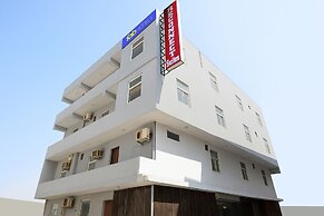 RECONNECT SUITES