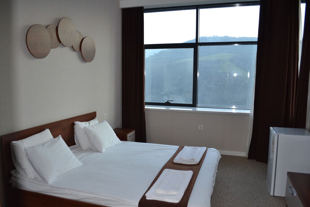 Arena Hotel Yardimli