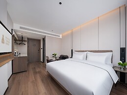 Byland World Hotel