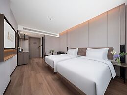 Byland World Hotel