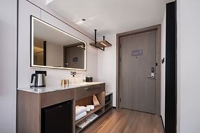 Byland World Hotel