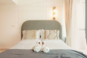 KeyRock Living - Marina Studio Sea View