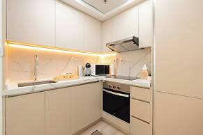 KeyRock Living - Marina Studio Sea View