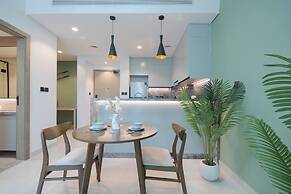 KeyRock Living -  Luxe Escape with Pool