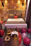 REN PLUS SUİTES OTEL