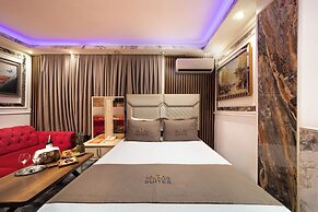 REN PLUS SUİTES OTEL