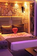 REN PLUS SUİTES OTEL