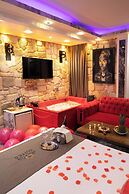 REN PLUS SUİTES OTEL