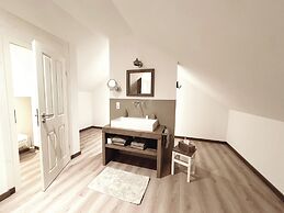 Farmhouse No 50