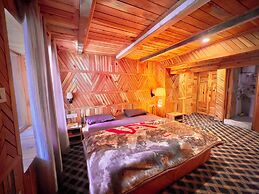 Royal Star Kasol