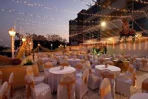 AVION HOTEL