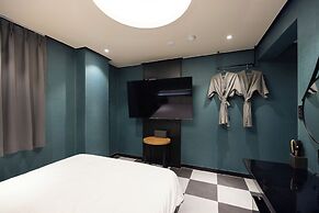 Hotel Daily