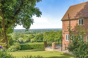 Underhill House