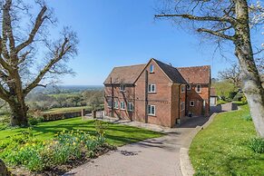 Underhill House