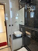 Soothing Stayz - Near Medanta