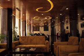 RATNA HOTEL