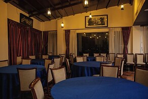 RATNA HOTEL
