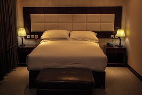 RATNA HOTEL