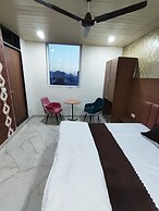 Ajmer Oasis hotel and club