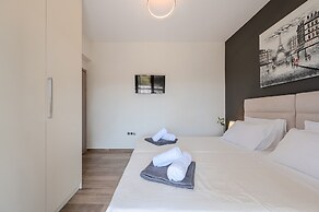 3a's Family Luxury Villa