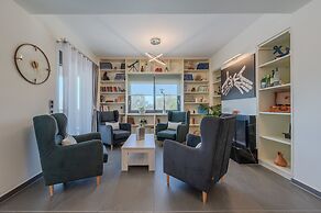 3a's Family Luxury Villa